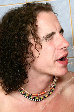 Paul Studi