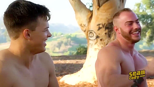 Brooklyns Huge Load Drenches Young Jayden – Steamy Gay XXX Scene
