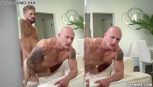 Wesley Woods Devours Trevor Laster on the Beach Before Going Bareback – GayPornBeath