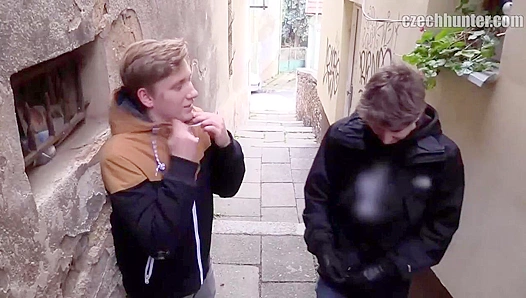 Twinks Exchange Loads After Intense POV Fuck Session – CzechHunter 18+