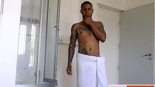 Marcus Dominates: Hot Amateur POV Ride Full of Passion – LatinLeche 18+