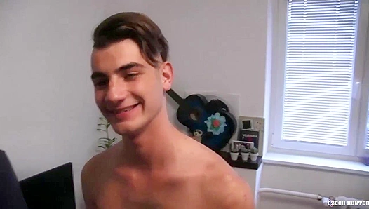 Playful Twinks Ignite Steamy POV Action in Wild threesome – CzechHunter