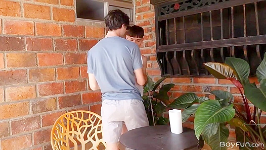 Jacob Rides Hard: Dominates Milo Thunder in Steamy Reverse Cowboy Style – 18+