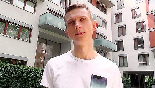 Fucking Deep: Twink Buries Himself on Huge Dick, Drenched in Cream – CzechHunter 18+
