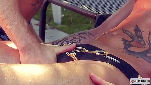 Sensual Massage Turns into Steamy Gay Passion – Nic Sahara Virile Vince Heat Up