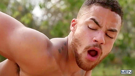 Beau Banks Rides Hard: Hot Beach Ass Workout with Matthew Camp – 18+