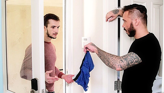 Dontes Massive Load Fucks Neighbor Chris Senseless – Wild Raw Ass Ride