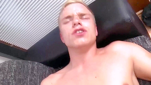 Paul Fresh Claims Blond Cutie Carl Hard in Hot Bareback Tryout – 18+