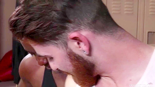 Aaron Trainer Dominates Nick Milani in Steamy Bareback Ride – 18+