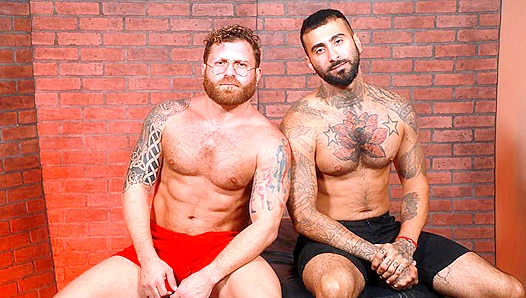 Rikk Riley Goes Wild: Hot Bareback Fun with hairy bears – 18+