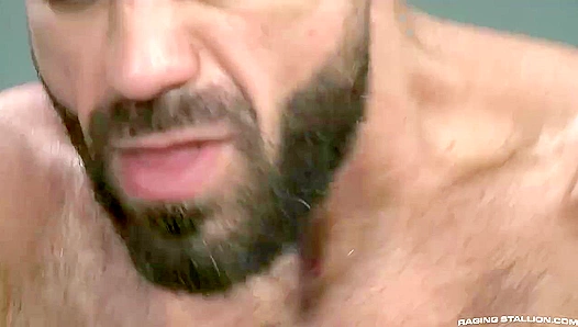 Rickey Larkens Takes Control Over Lucas Leon in Hot Athletic Rumble – GayPrideFlix 18+