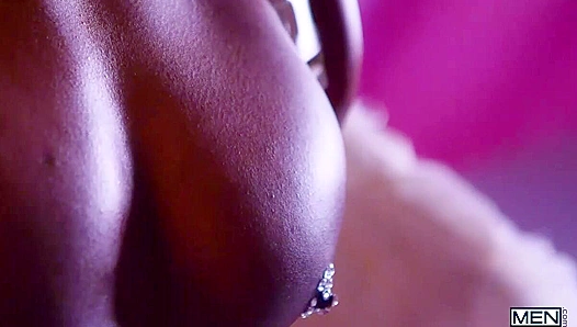 DeAngelo Derek Get Wild in Costume for Epic Interracial Ride – DrillMyHole