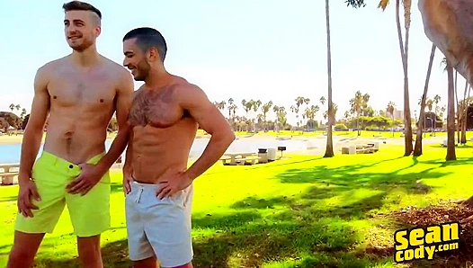 Manny Dominates Kurt in Hot Bareback Ride – SeanCody