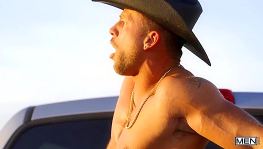 Cowboy Nights: Roman Maliks Steamy Straight-to-Gay Rodeo Romance Under Desert Skies – 18+