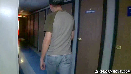 Jakob Cruz Gives Mind-Blowing Glory Hole Blowjob – Steamy Gay Action – HotNewClip 18+