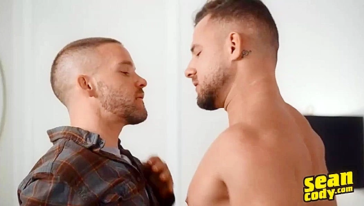 Jackson Josh Takes It Raw Deep in Hot Doggy Style Fuck – SeanCody