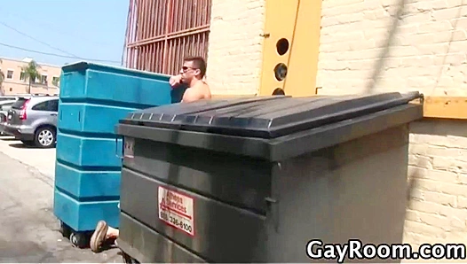 Adam Russo Takes Huge Load Down Throat Behind the Club – Hot Gay XXX Scene