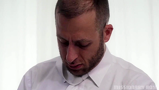 Craving Sin: Older Stud Tempts Innocent Mormon Boy – Steamy Gay Encounter