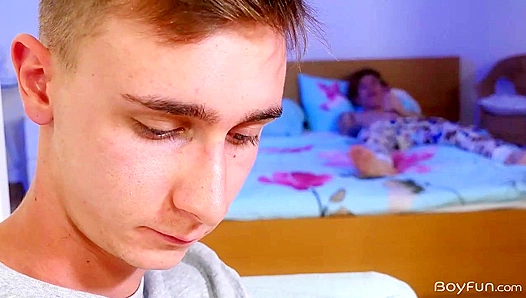 Go Hard Roman Ronan: Unleashed Raw Desire in Steaming Gay Sex – TinyGays 18+
