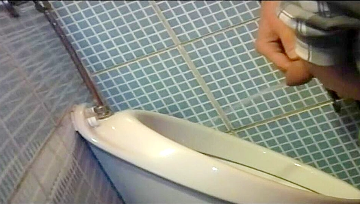Marco Gives Robin Head in Hot Public Restroom Stall – GayXXX