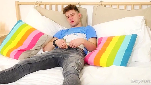 Jack Killian Gets Wild in Hot, No-Limits Gay Encounter – 18+