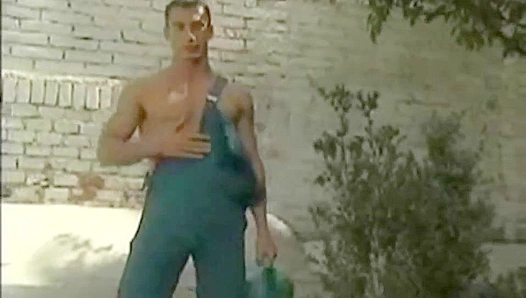 Alexander Steel Ignites Passion — Deep Thrusts at the Poolside Hookup – 18+