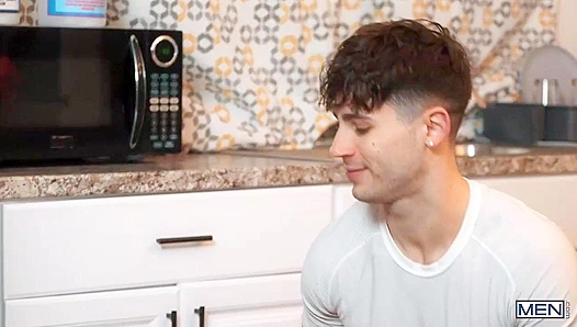 Trevor Brooks Gets Pounded Hard in Hot Steaming Gay Encounter – 18+