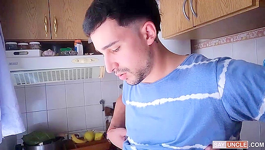 Luke Ryder Dragon Rojo: Passion Flares in Steamy Latin Encounter – HotStuds 18+