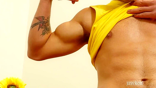 Bobby Hall Flexes His Sculpted Body While Fisting That Rock-Hard Dick – Steamy Solo Ride