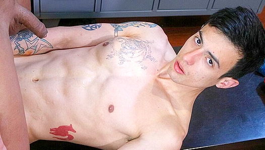 Santino Sly Goes Hard — Sweat, Heat Raw Locker Room Action – JAWKED