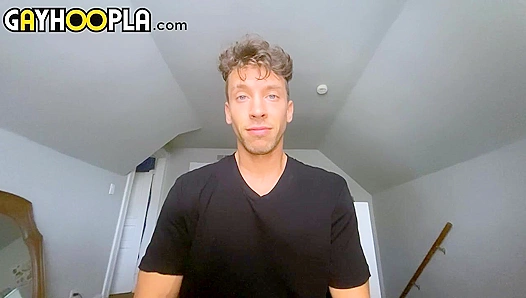 James Lux Roars with Ecstasy Reaching New Peaks of Pleasure – Gay XXX