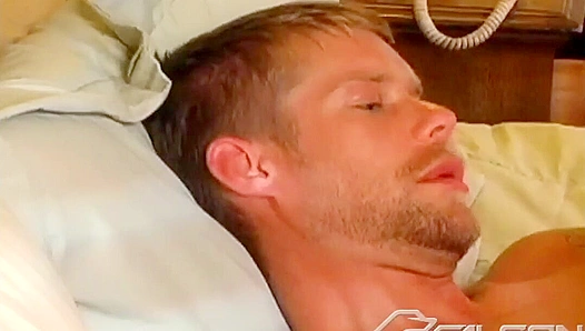Braxton Bond vs Riley Burke: Steamy Retro Gay Encounter – Falcon Studios