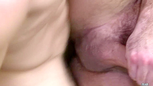 Intimate Close-Ups: Jessie Colter Takes It Deep from Joe Parker – Str8ToGay 18+