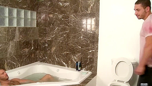 Steamy Gay Sex: Marc Dylan Gets Fucked Hard in Hot Shower – Horny Duo 18+
