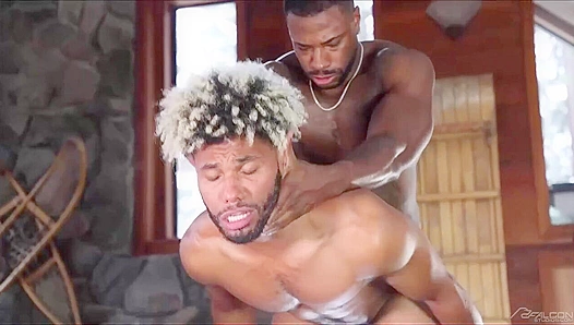 Reign Tony Get Naughty: Hot Gay Encounter in the Wilderness – Cabin Crew 18+