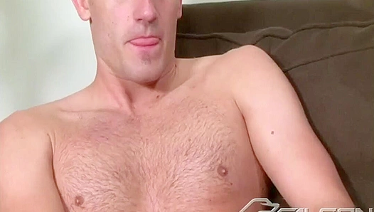 Heath Anthonys Intense Solo Session Ends in Powerful Cum Shot – GayPorn 18+