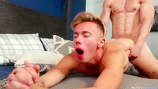 Neighboring Heat: Carter Maksims Raw Thirst Trap Encounter – GayTwinkAction 18+