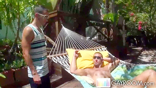 Diego Vena Lives Up to His Reputation With Massive Cock in Wild Group Scene – XXX GAY