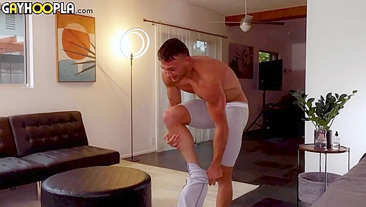Dallas Blue Juggles His Rock-Hard Throbber On Cam — Buff Twink Fever – GayLiveX 18+