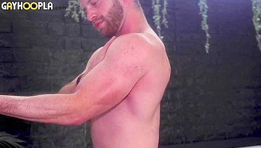 Luc Nix Loses Control in Steamy Solo Jackoff Fantasy – GayXXX