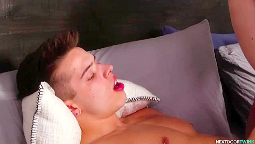 Neighbors Heat Up: Cody Viper Evan Knoxx Fuel Forbidden Lust – 18+