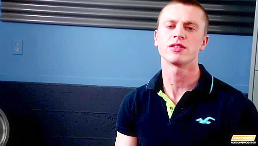 Tyler Bs Ripped Neighbor Gets Hands-On With Expert Blowjob Skills – 18+