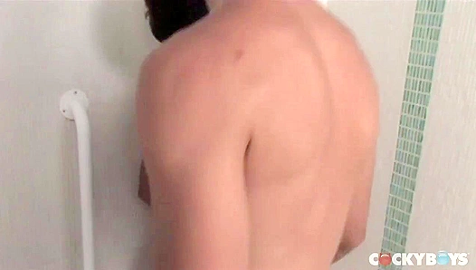 Kevin Crowns Spencer Fox in Wild Bareback anal RIDE — GayPorno 18+
