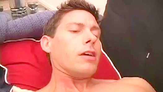 Steve Goes All Out: Fiery Solo Ride Full of Passion – Hot Mature Gay Porn 18+