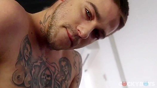 Simon Archer Devours Huge Load — Intense Fleshlight Blowjob Action – CockyBoys 18+
