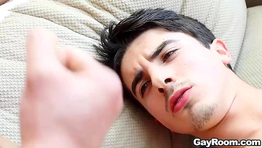 Mike Chambers Gets Ridden Hard in Wild Bareback Action – XXX Gay Porn
