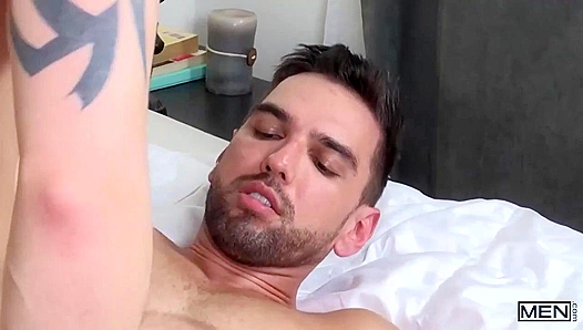 Darin Silvers Initiation: Lucky Daniels Deep, Steamy Gay Awakening – Str8ToGay 18+