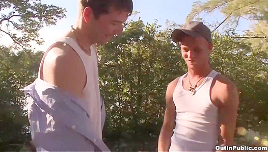 Lee Paine Jake Woods Get Dirty Outdoors — Steamy Naked Escapades – TinyGays 18+