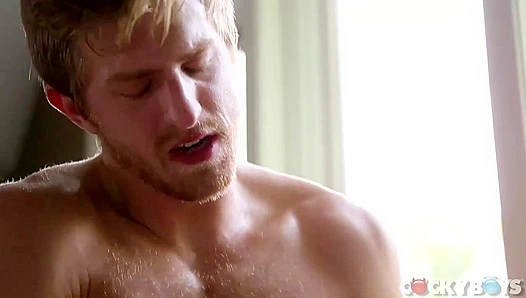 Connor Claims Levis Tight Hole With Massive Load – CockyBoys 18+