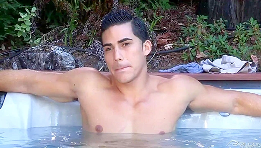 Topher DiMaggio Sean Zevran Go Wild Fucking Under the Sun – Falcon Studios